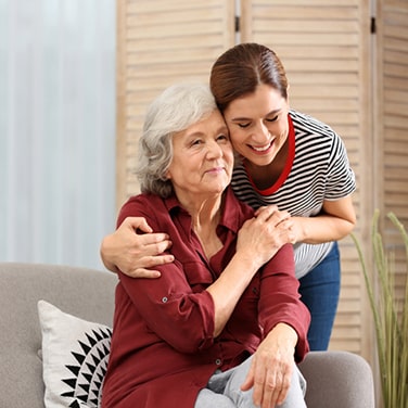 La differenza tra l’Alzheimer e la demenza senile: i sintomi e le cause